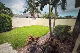8302 Karpeal Dr, Sarasota, FL 34238 - Photo 6