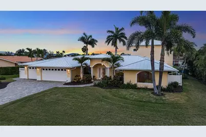 524 Hornblower Lane, Longboat Key, FL 34228 - Photo 2