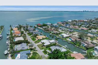 524 Hornblower Lane, Longboat Key, FL 34228 - Photo 8