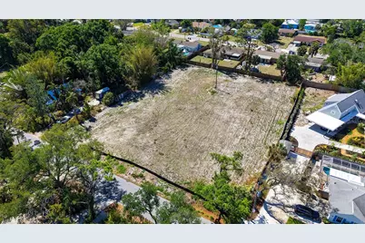 2424 Ashton Road, Sarasota, FL 34231 - Photo 12