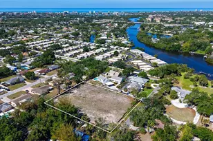 2424 Ashton Rd, Sarasota, FL 34231 - Photo 1