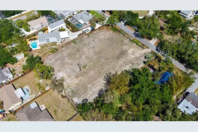 2424 Ashton Road, Sarasota, FL 34231 - Photo 10