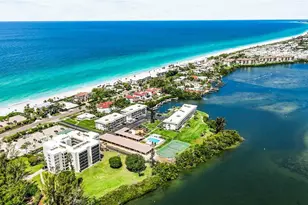 3330 Gulf of Mexico Dr, Longboat Key, FL 34228 - Photo 36