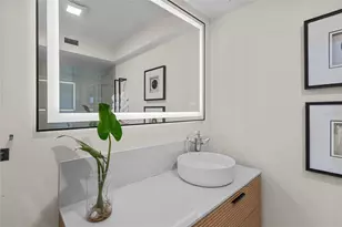 3330 Gulf of Mexico Dr, Longboat Key, FL 34228 - Photo 20