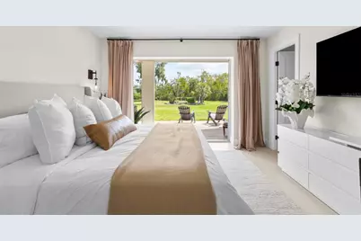 3330 Gulf Of Mexico Drive #107D, Longboat Key, FL 34228 - Photo 12