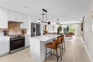 3330 Gulf of Mexico Dr, Longboat Key, FL 34228 - Photo 12