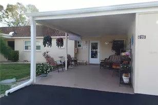 670 Park Cir, Bradenton, FL 34207 - Photo 1