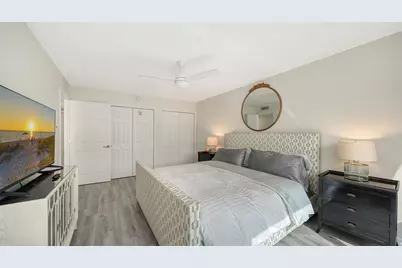 1100 Imperial Drive #108, Sarasota, FL 34236 - Photo 14