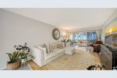 1100 Imperial Drive #108, Sarasota, FL 34236 - Photo 8