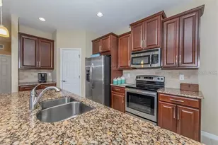 184 Explorer Dr, Osprey, FL 34229 - Photo 8