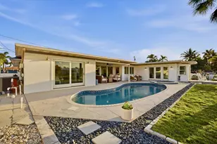 617 Dundee Ln, Holmes Beach, FL 34217 - Photo 34