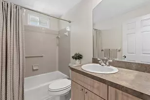 4034 S Lockwood Ridge Rd, Sarasota, FL 34231 - Photo 26