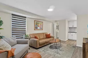 4034 S Lockwood Ridge Rd, Sarasota, FL 34231 - Photo 18