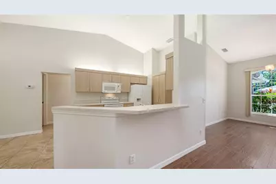 3521 Branch Creek Drive, Sarasota, FL 34235 - Photo 10