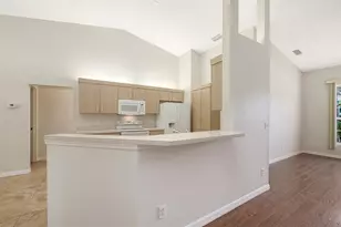 3521 Branch Creek Dr, Sarasota, FL 34235 - Photo 10