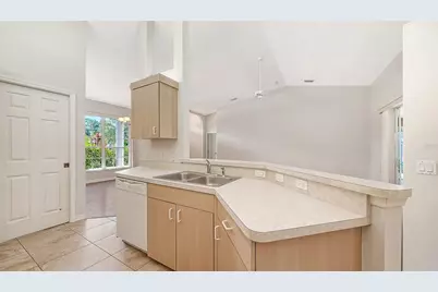 3521 Branch Creek Drive, Sarasota, FL 34235 - Photo 14