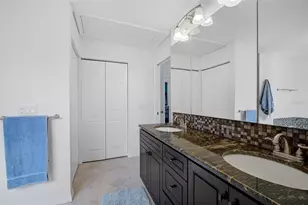 6660 Schooner Bay Cir, Sarasota, FL 34231 - Photo 20