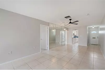 2802 Swifton Drive #V102, Sarasota, FL 34231 - Photo 6