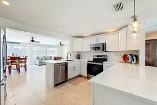 307 68th, Holmes Beach, FL 34217 - Photo 18
