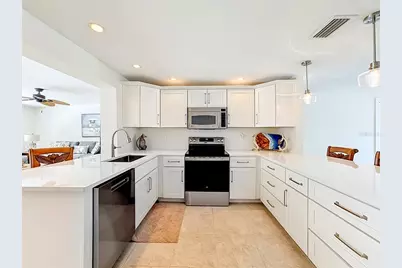 307 68th, Holmes Beach, FL 34217 - Photo 20