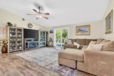 549 Longwood Circle, Oldsmar, FL 34677 - Photo 18