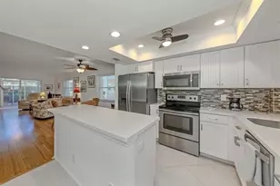 101 Park Blvd S, Venice, FL 34285 - Photo 14
