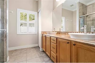 12250 Hollybush Terrace, Lakewood Ranch, FL 34202 - Photo 38