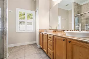 12250 Hollybush Terrace, Lakewood Ranch, FL 34202 - Photo 38