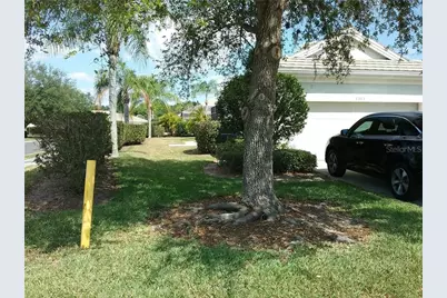 5303 E 97th Street Circle E #0, Bradenton, FL 34211 - Photo 2