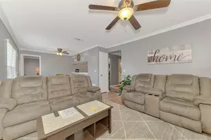 3802 59th Ave W, Bradenton, FL 34210 - Photo 8