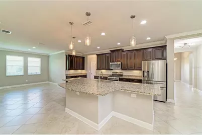 12821 Balsam Terrace, Bradenton, FL 34212 - Photo 2