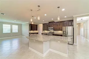12821 Balsam Terrace, Bradenton, FL 34212 - Photo 2