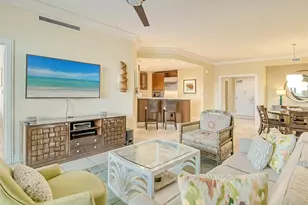 915 Seaside Dr, Sarasota, FL 34242 - Photo 10