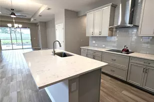 8545 Cache Dr, Sarasota, FL 34240 - Photo 8