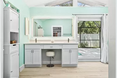 2215 Hibiscus Street, Sarasota, FL 34239 - Photo 32