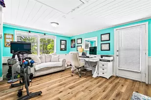 2215 Hibiscus St, Sarasota, FL 34239 - Photo 64