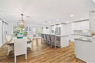 2215 Hibiscus Street, Sarasota, FL 34239 - Photo 18