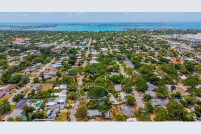 2215 Hibiscus Street, Sarasota, FL 34239 - Photo 60