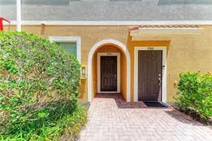 7906 Moonstone Dr, Sarasota, FL 34233 - Photo 4