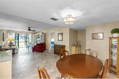 4119 61st Avenue Terrace W #102, Bradenton, FL 34210 - Photo 4