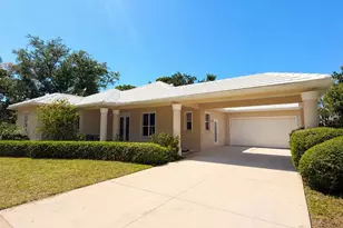 619 Oak River Ct, Osprey, FL 34229 - Photo 6