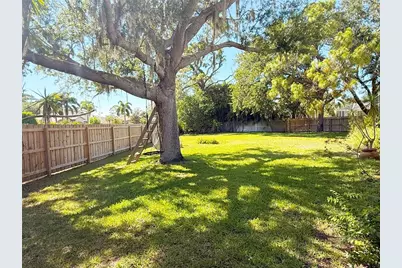 619 Oak River Court, Osprey, FL 34229 - Photo 4