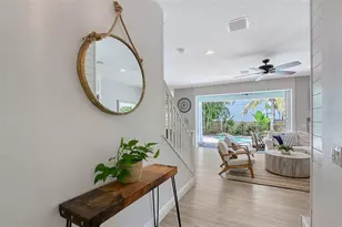 1738 Siesta Dr, Sarasota, FL 34239 - Photo 6