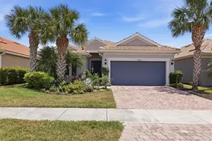 19454 Rizzuto St, Venice, FL 34293 - Photo 4