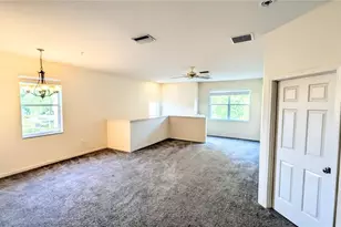 3711 Parkridge Cir, Sarasota, FL 34243 - Photo 6