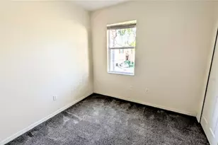 3711 Parkridge Cir, Sarasota, FL 34243 - Photo 20