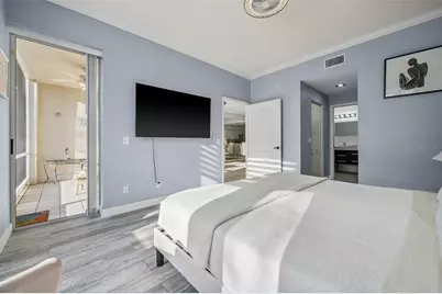 9611 Castle Point Drive #912, Sarasota, FL 34238 - Photo 6
