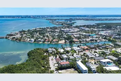 156 Emerson Drive, Sarasota, FL 34236 - Photo 68