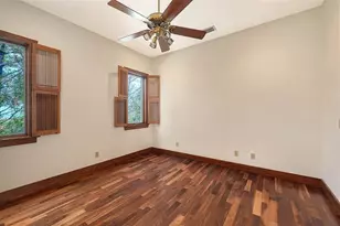 156 Emerson Dr, Sarasota, FL 34236 - Photo 38