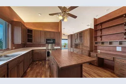 156 Emerson Drive, Sarasota, FL 34236 - Photo 24